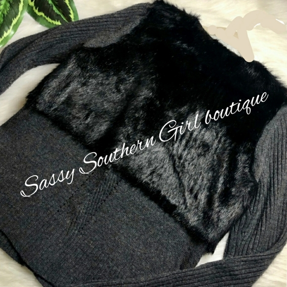 🆕⭐Vera Wang grey black fur cardigan sweater - Picture 5 of 6